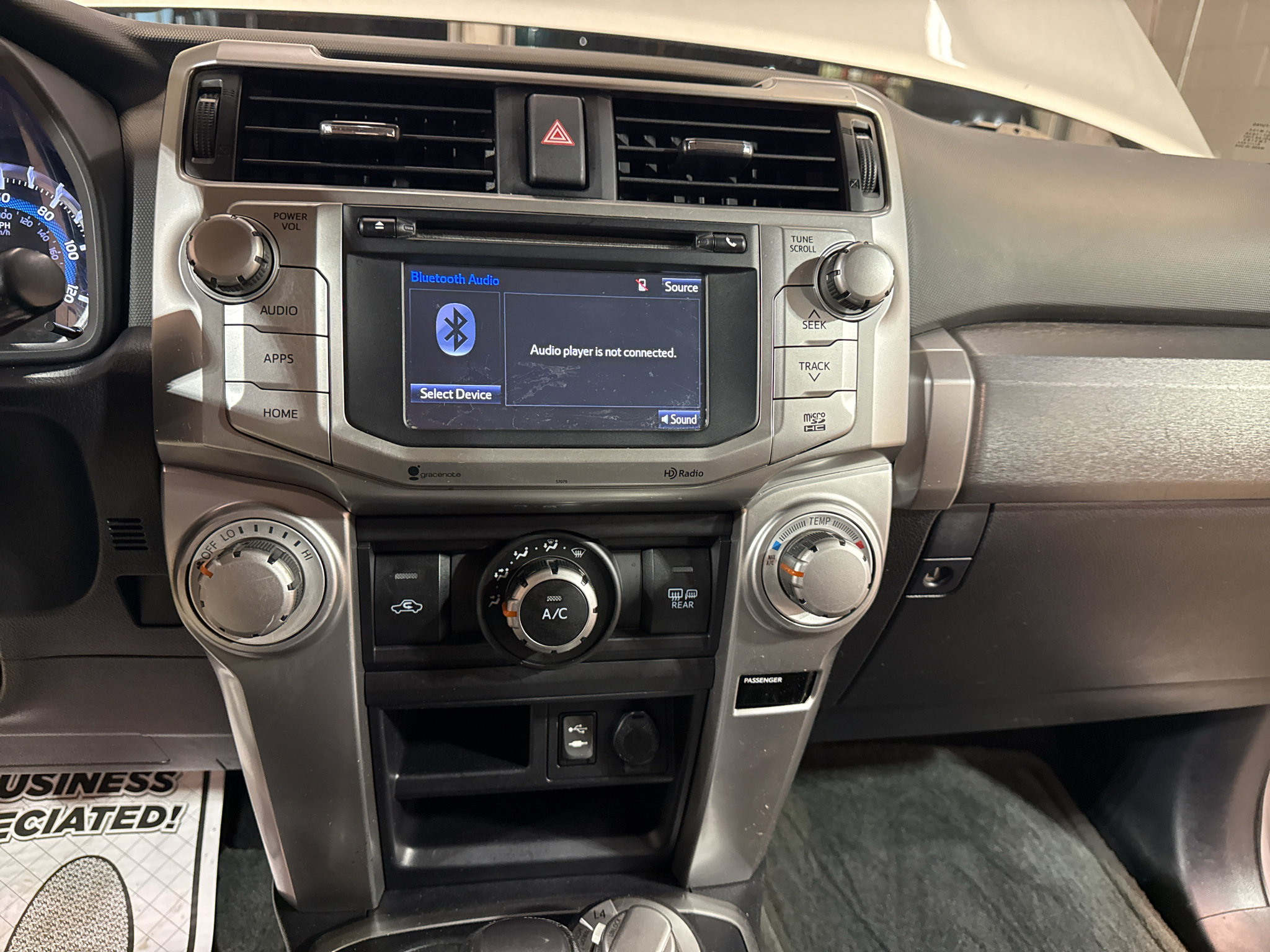 Used 2015 Toyota 4Runner SR5 AWD/4WD image 19