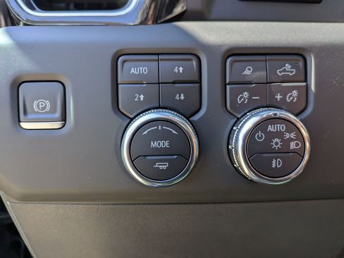 Certified 2023 GMC Sierra 1500 Denali w/ Technology Package AWD/4WD image 24