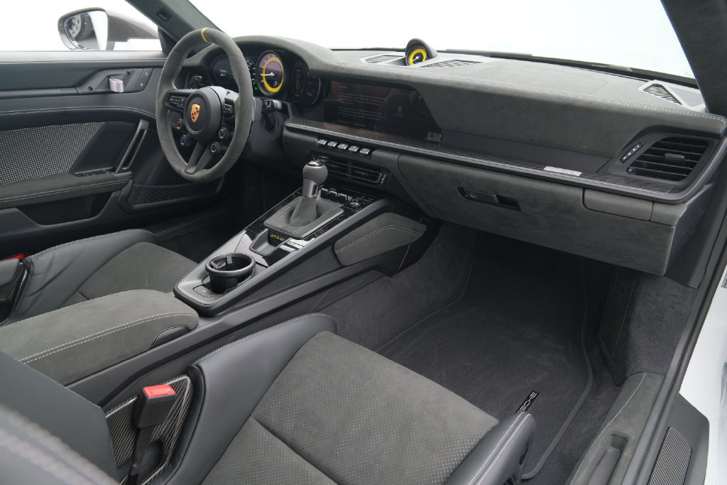 Used 2025 Porsche 911 GT3 RS RWD image 27