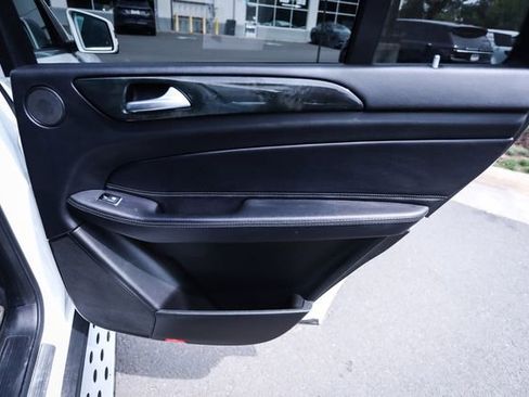 Used 2018 Mercedes-Benz GLS 450 4MATIC image 53