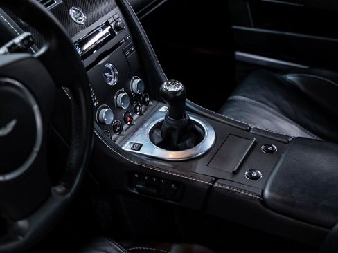 Used 2007 Aston Martin V8 Vantage Coupe RWD image 13