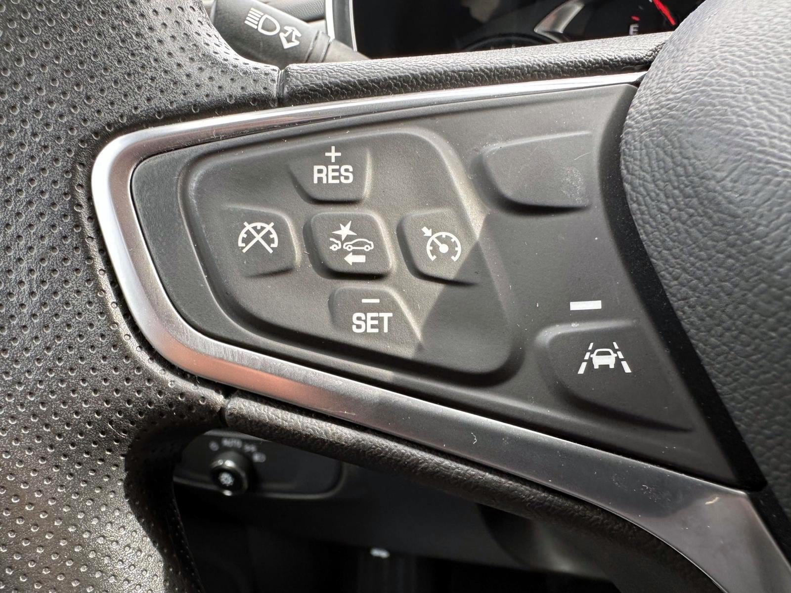 Used 2023 Chevrolet Equinox LS w/ LS Convenience Package AWD/4WD image 16