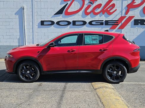 New 2025 Dodge Hornet GT w/ GT Blacktop Package image 2