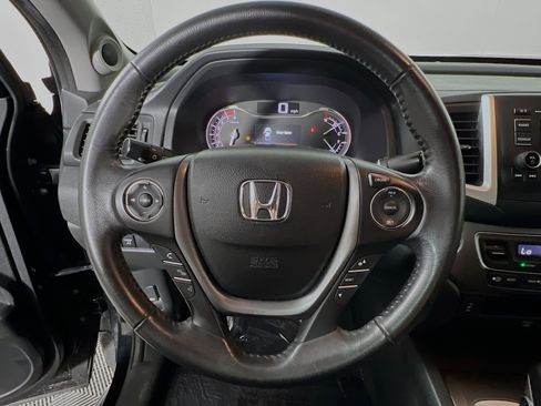 Used 2017 Honda Ridgeline RTL image 17