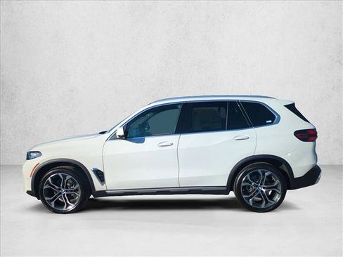New 2026 BMW X5 xDrive40i AWD/4WD image 5
