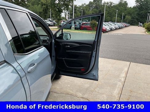Used 2025 Honda Ridgeline RTL image 19