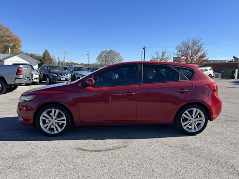 Used 2013 Kia Forte SX w/ Leather Pkg image 6