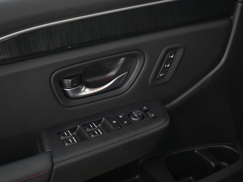 Used 2025 Honda Pilot Black Edition image 22