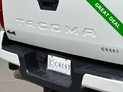 Used 2024 Toyota Tacoma TRD Off-Road image 8