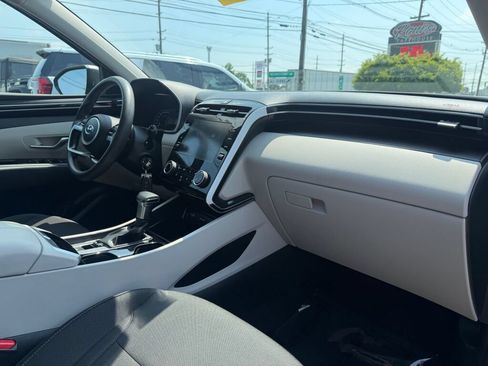 Used 2023 Hyundai Tucson SE AWD/4WD image 26
