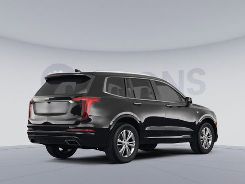 Used 2023 Cadillac XT6 Premium Luxury AWD/4WD image 4