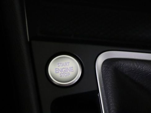 New 2025 Volkswagen Jetta SE image 12