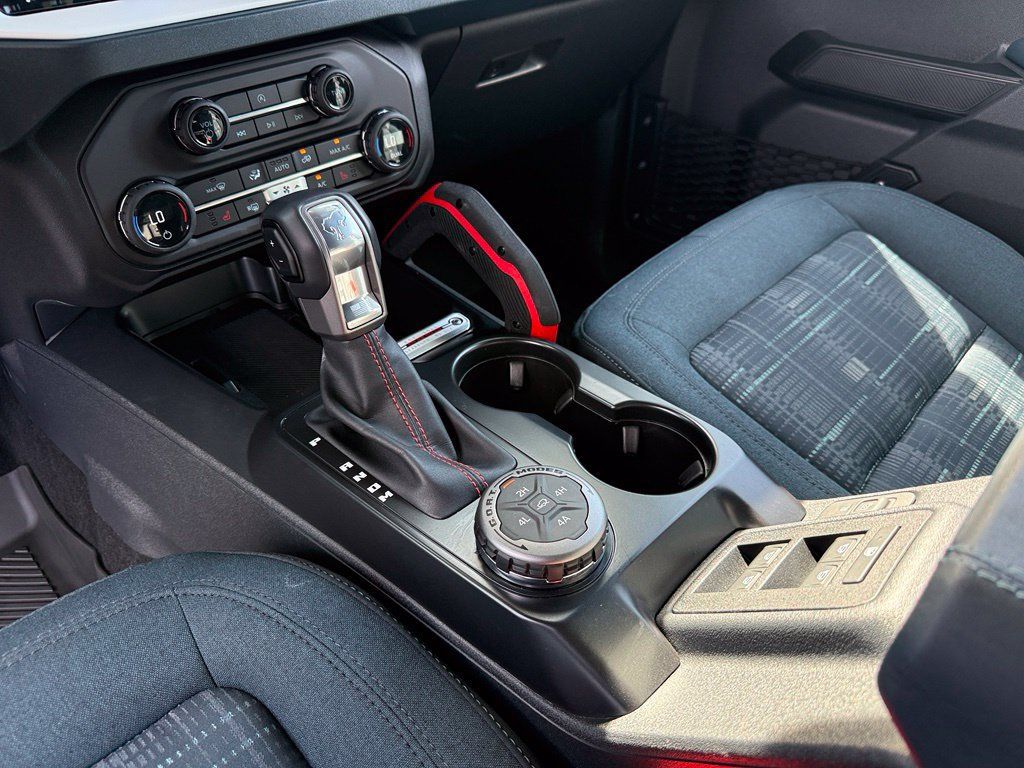 Used 2026 Ford Bronco Heritage Edition AWD/4WD image 13