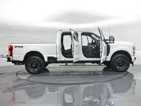 New 2026 Ford F250 Platinum image 4