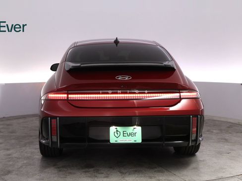 Used 2024 Hyundai Ioniq 6 SEL RWD image 15