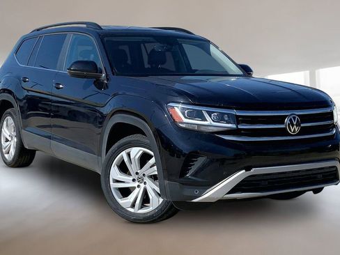 Certified 2025 Volkswagen Atlas SE AWD/4WD image 11