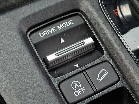 Used 2025 Honda CR-V EX-L image 25