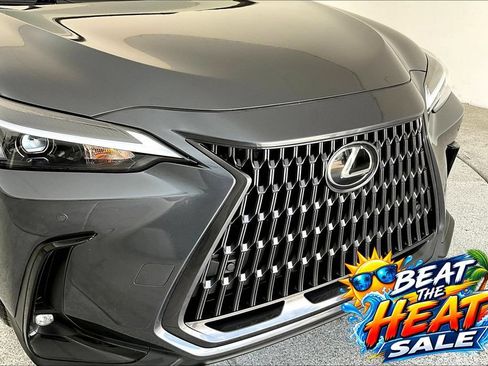 Used 2025 Lexus NX 350 AWD w/ Accessory Package (2T) image 34