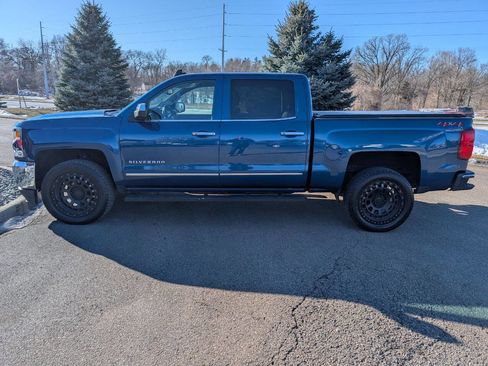 Used 2018 Chevrolet Silverado 1500 LTZ w/ Sport Package image 6