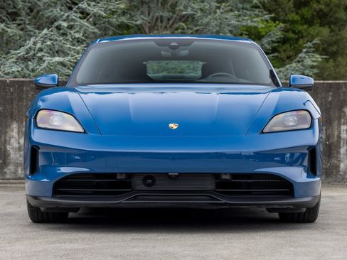 Certified 2025 Porsche Taycan RWD image 8