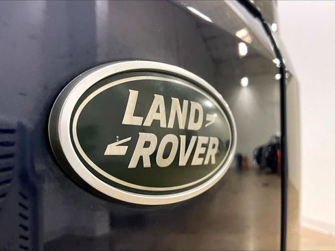 Used 2023 Land Rover Range Rover Evoque SE AWD/4WD image 30