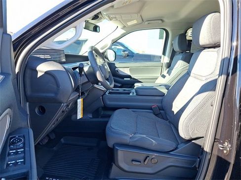 New 2026 Ford Expedition Max Active image 6