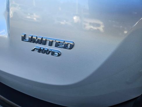 Used 2015 Toyota RAV4 Limited AWD/4WD image 11