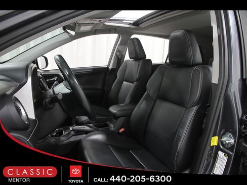 Used 2017 Toyota RAV4 Limited w/ Advanced Technology Package AWD/4WD image 5