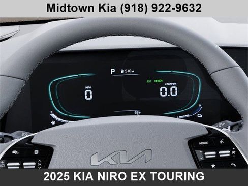 New 2025 Kia Niro EX Touring image 21