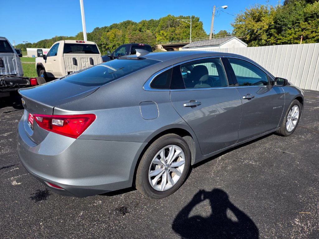 Used 2025 Chevrolet Malibu LT FWD image 8
