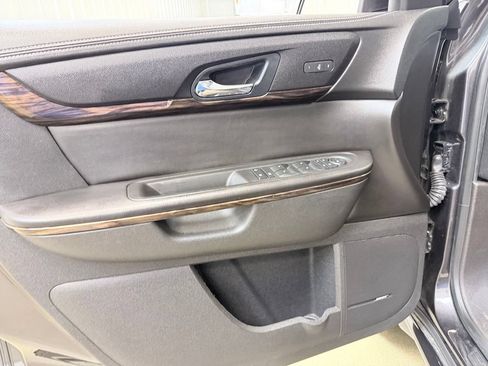 Used 2016 GMC Acadia Denali AWD/4WD image 10