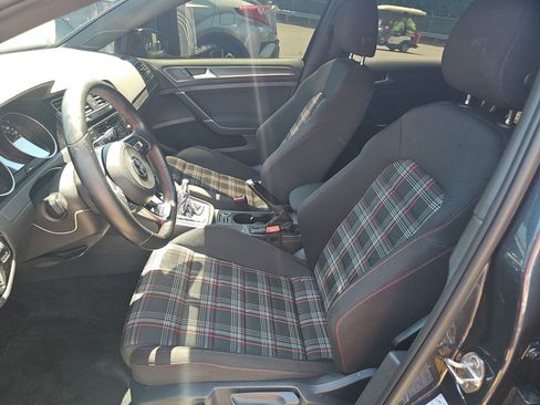 Used 2021 Volkswagen GTI S FWD image 11