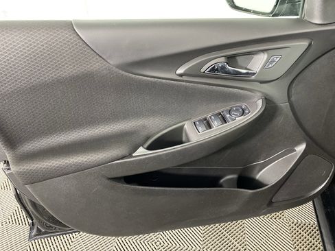 Used 2025 Chevrolet Malibu LT image 13