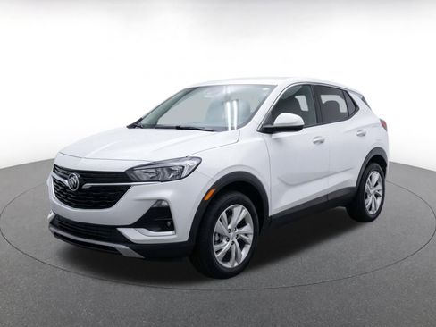 Used 2025 Buick Encore GX Preferred FWD image 3
