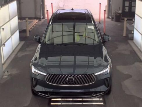 Used 2026 Volvo XC90 B6 Ultra AWD/4WD image 3