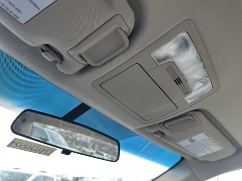 Used 2012 Toyota Camry LE image 29