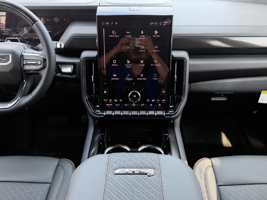 New 2027 GMC Yukon AT4 w/ AT4 Premium Package AWD/4WD image 13