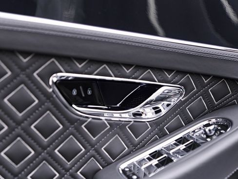 Used 2024 Bentley Continental GT Speed image 42