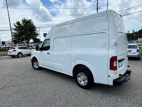 Used 2019 Nissan NV 2500 SV RWD image 8
