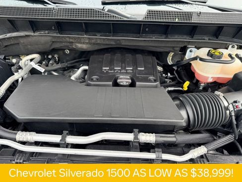 Used 2023 Chevrolet Silverado 1500 Custom AWD/4WD image 29