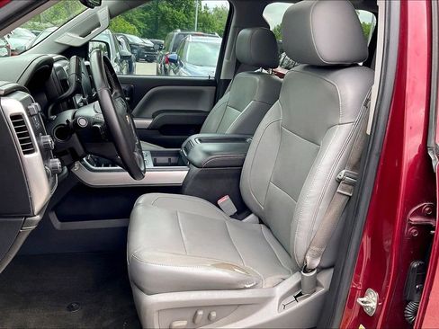 Used 2015 Chevrolet Silverado 1500 LTZ Z71 w/ LTZ Plus Package AWD/4WD image 34