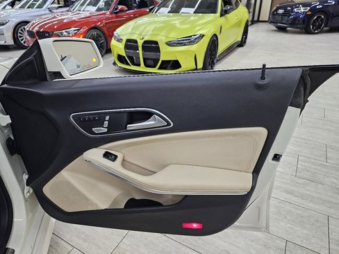 Used 2018 Mercedes-Benz CLA 250 4MATIC image 39