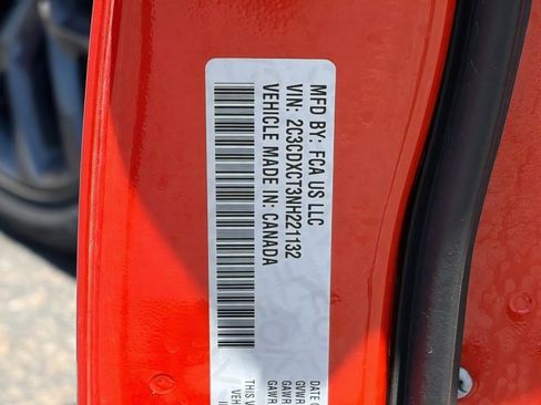 Used 2022 Dodge Charger R/T w/ Plus Group RWD image 32