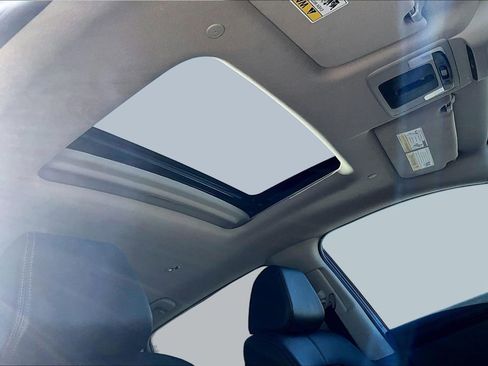 Certified 2023 Honda HR-V EX-L image 25