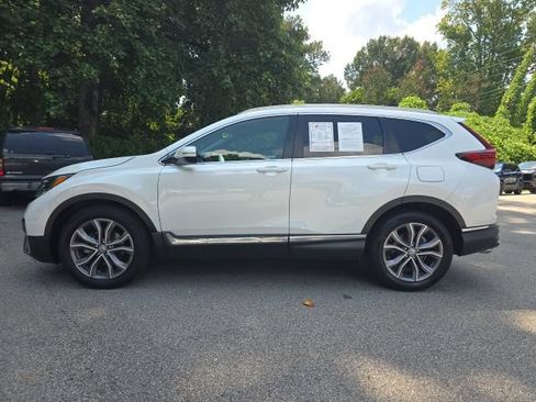 Used 2020 Honda CR-V Touring image 3