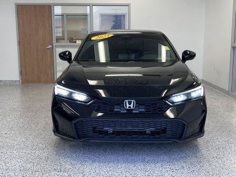 Used 2025 Honda Civic Sport image 2