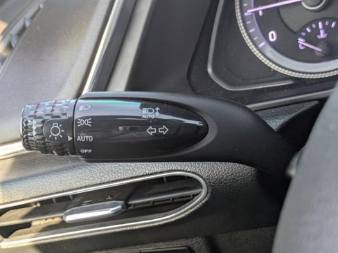 Used 2021 Hyundai Sonata SEL w/ Preferred Accessory Package image 16