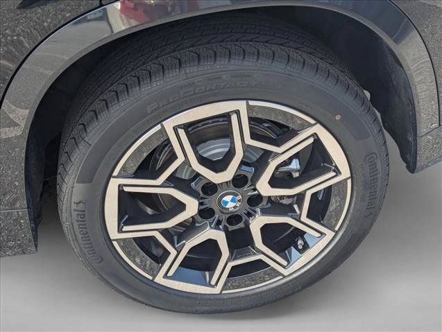 Used 2026 BMW X1 xDrive28i AWD/4WD image 9