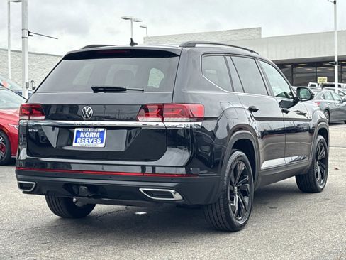 Used 2022 Volkswagen Atlas SE w/ Black Wheel Package image 5