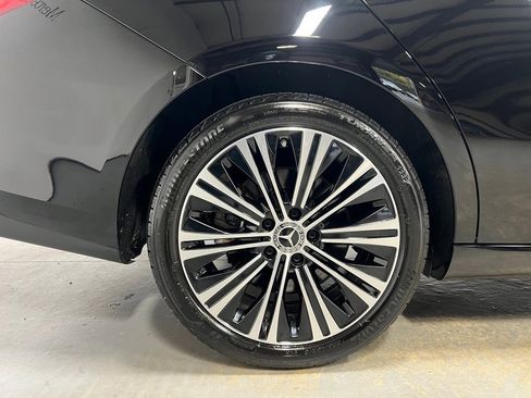 Used 2023 Mercedes-Benz CLA 250 4MATIC image 15